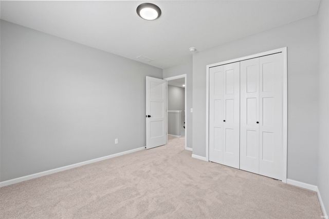 3842 Shadowood Lakes Trail, Fort Wayne, IN 46818