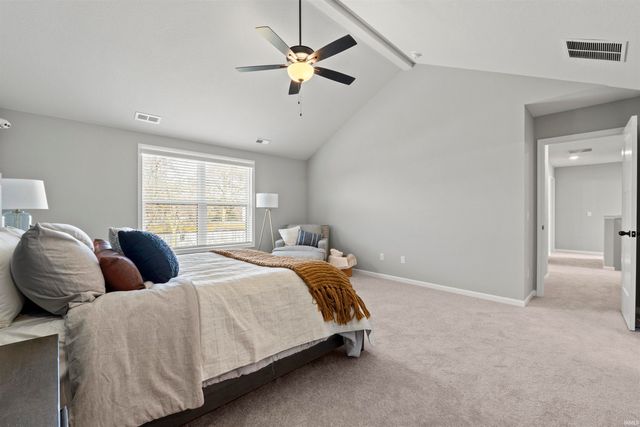 3842 Shadowood Lakes Trail, Fort Wayne, IN 46818