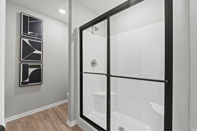 3842 Shadowood Lakes Trail, Fort Wayne, IN 46818