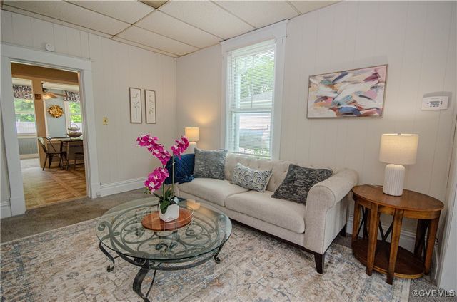 146 Charlotte Ave, Colonial Heights, VA 23834