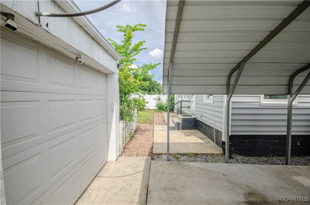 146 Charlotte Ave, Colonial Heights, VA 23834
