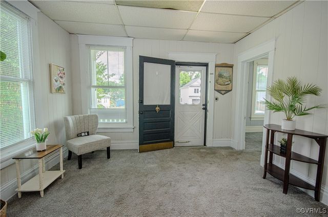 146 Charlotte Ave, Colonial Heights, VA 23834