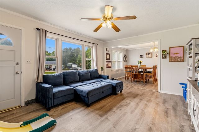 114 1st Street, Central, SC 29630