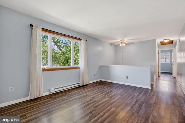 12 W SHORE DR, Southampton, NJ 08088