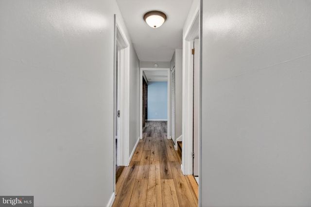12 W SHORE DR, Southampton, NJ 08088