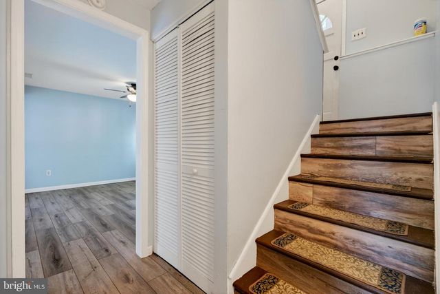 12 W SHORE DR, Southampton, NJ 08088