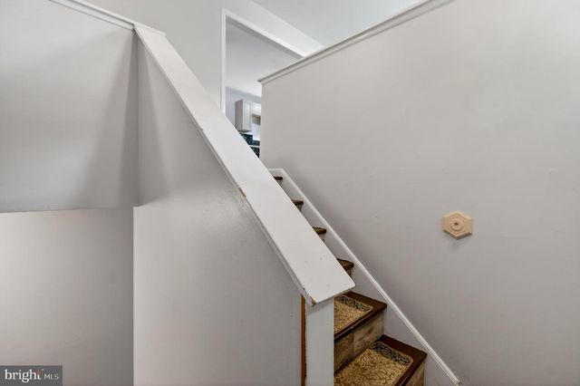12 W SHORE DR, Southampton, NJ 08088