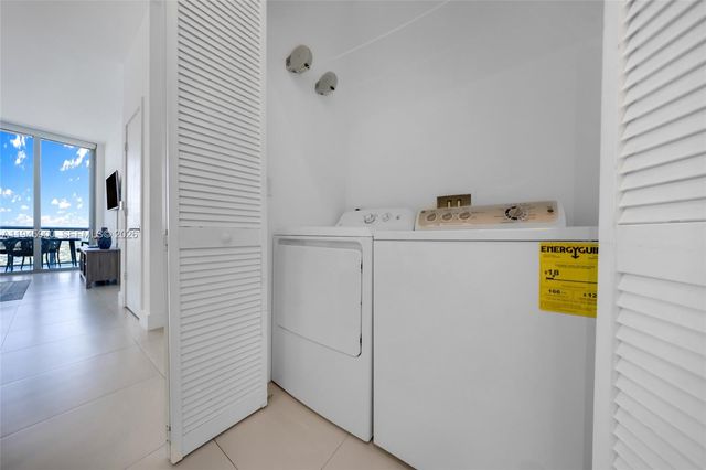 2600 E Hallandale Beach Blvd T3304, Hallandale Beach, FL 33009