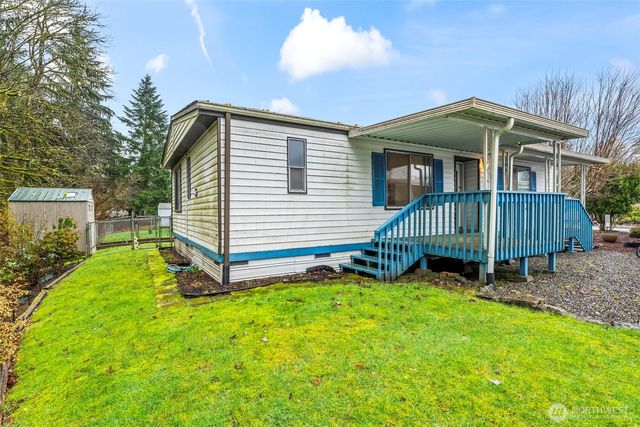 1251 SE Carl Pickle Drive, Port Orchard, WA 98366