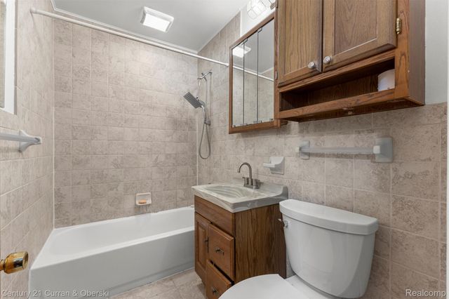 3300 Byrd Street, Dearborn, MI 48124