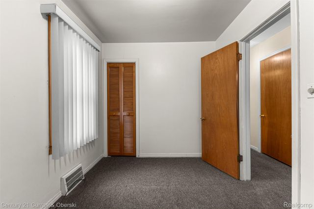 3300 Byrd Street, Dearborn, MI 48124