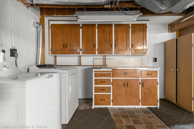 3300 Byrd Street, Dearborn, MI 48124