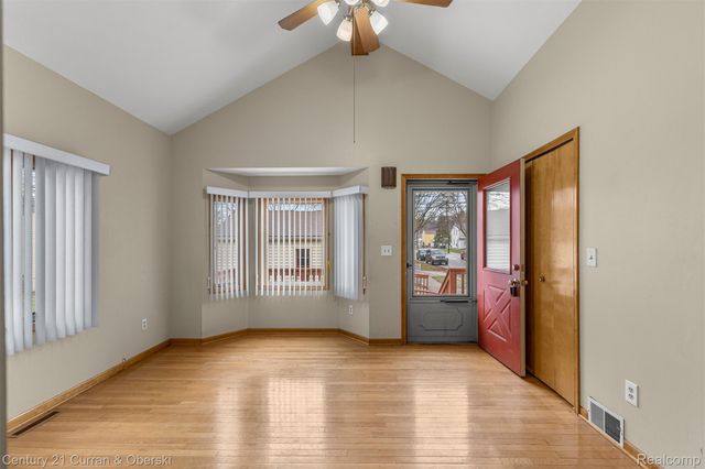 3300 Byrd Street, Dearborn, MI 48124