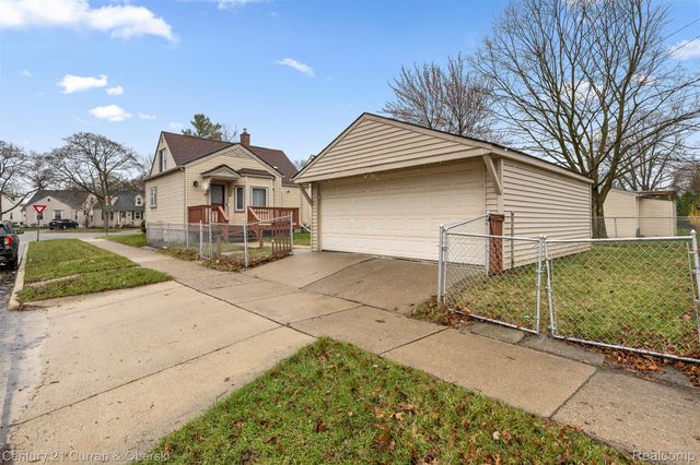 3300 Byrd Street, Dearborn, MI 48124