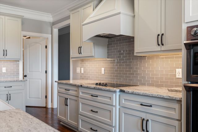 4999 Crescent Ln, Murfreesboro, TN 37128