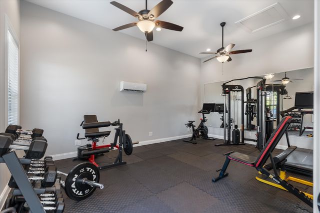 4999 Crescent Ln, Murfreesboro, TN 37128