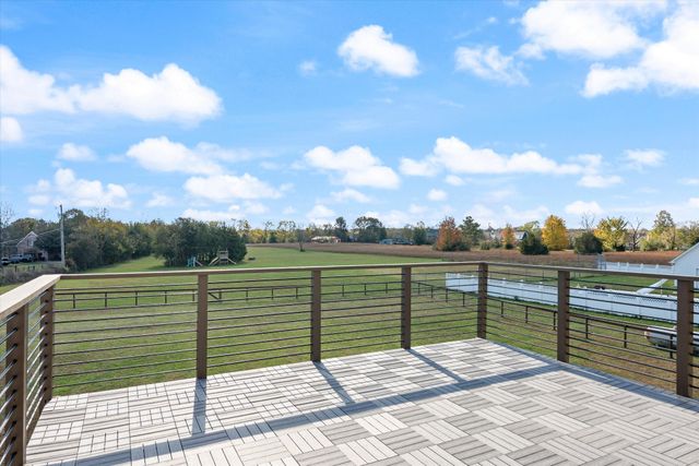 4999 Crescent Ln, Murfreesboro, TN 37128