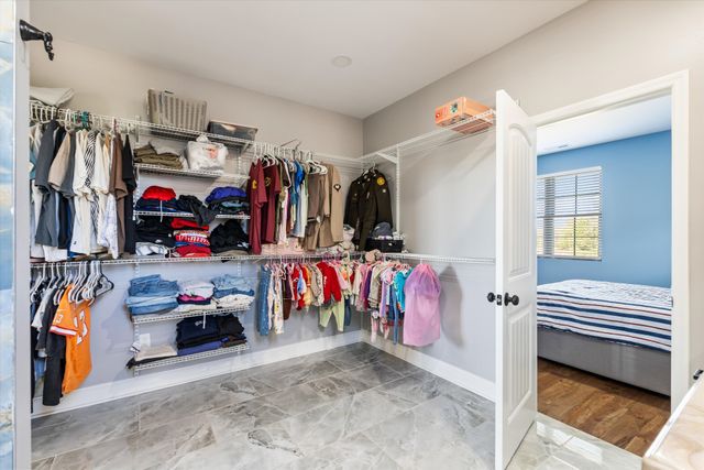 4999 Crescent Ln, Murfreesboro, TN 37128