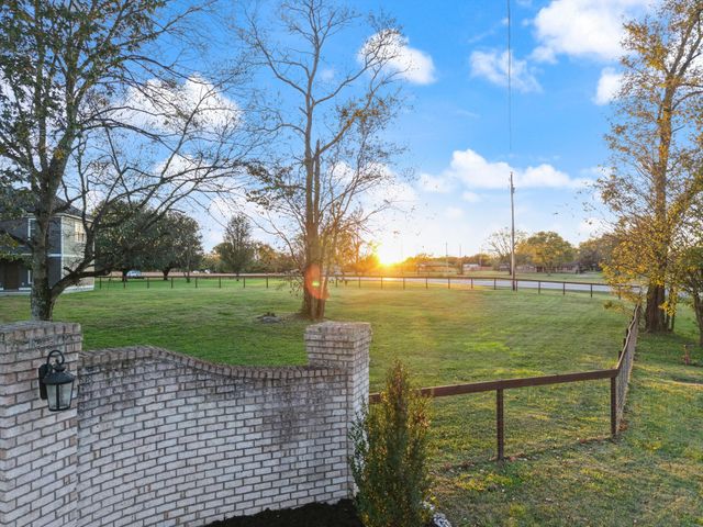 4999 Crescent Ln, Murfreesboro, TN 37128