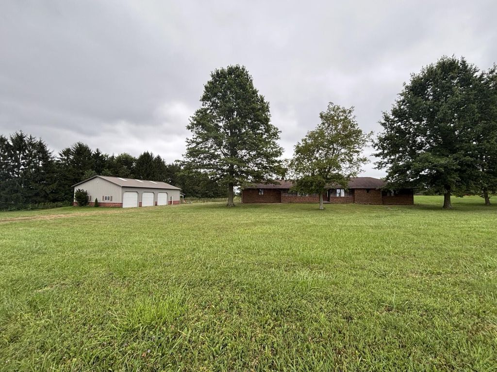 2017 Hazelton Etna Road SW, Pataskala, OH 43062