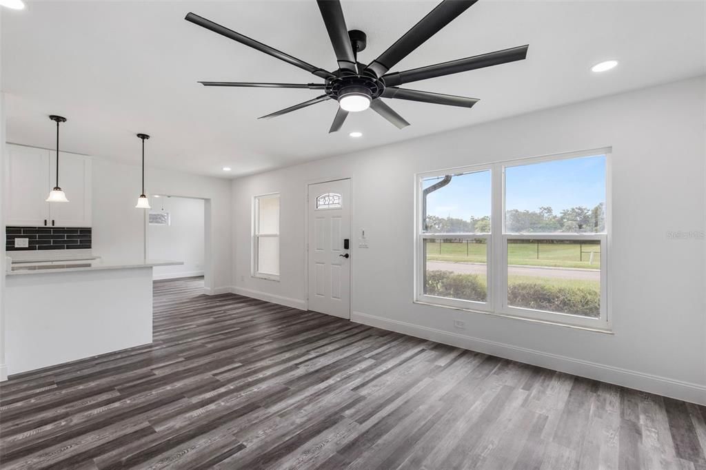 Image 4 of property listing at 2616 E 21ST AVENUE, Tampa, FL 33605