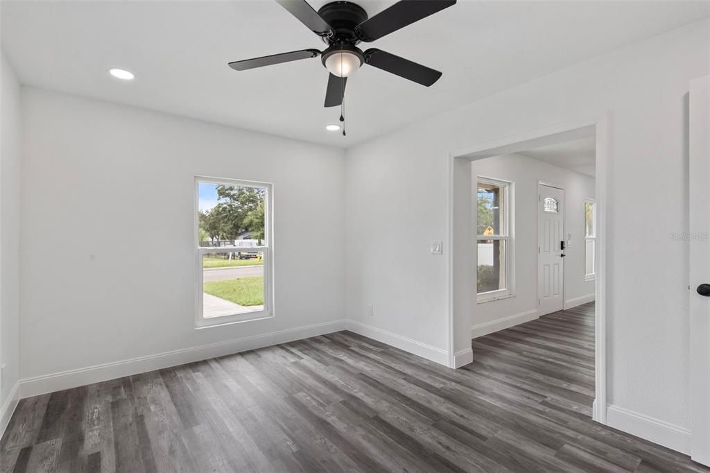 Image 7 of property listing at 2616 E 21ST AVENUE, Tampa, FL 33605
