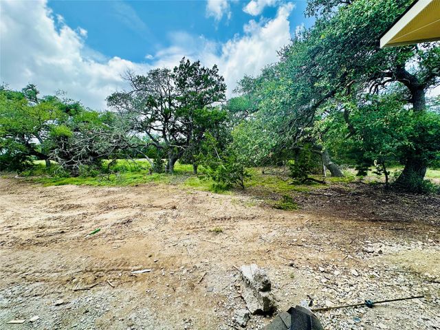720 Sage Thrasher CIR, Dripping Springs, TX 78620