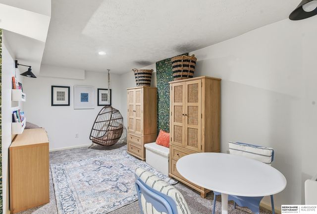3505 S 95th Street, Omaha, NE 68124
