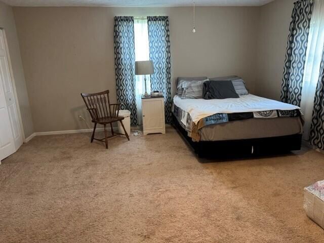 130 Elliott Avenue, Buckeye Lake, OH 43008