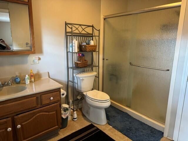 130 Elliott Avenue, Buckeye Lake, OH 43008