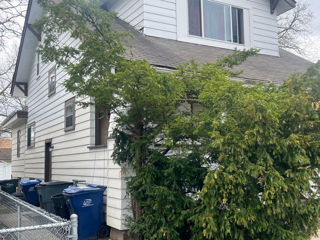 1702 Lincoln Street, North Chicago, IL 60064