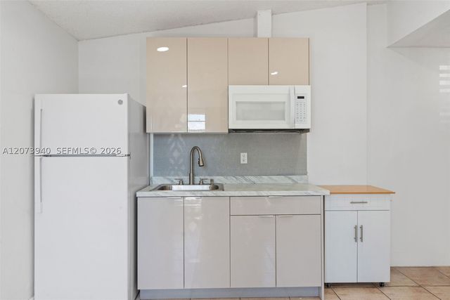 11259 NW 88th Ave -, Hialeah Gardens, FL 33018