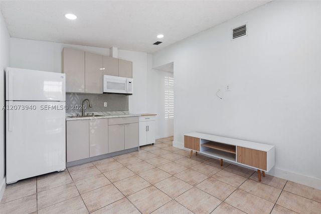 11259 NW 88th Ave -, Hialeah Gardens, FL 33018