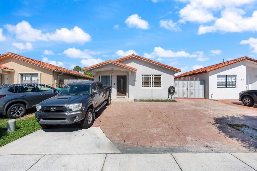 11259 NW 88th Ave -, Hialeah Gardens, FL 33018