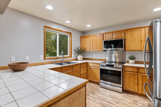 911 123rd Avenue NE, Lake Stevens, WA 98258