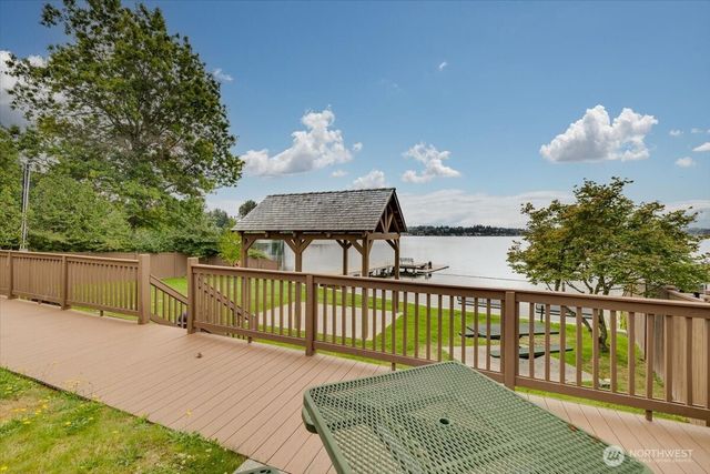 911 123rd Avenue NE, Lake Stevens, WA 98258