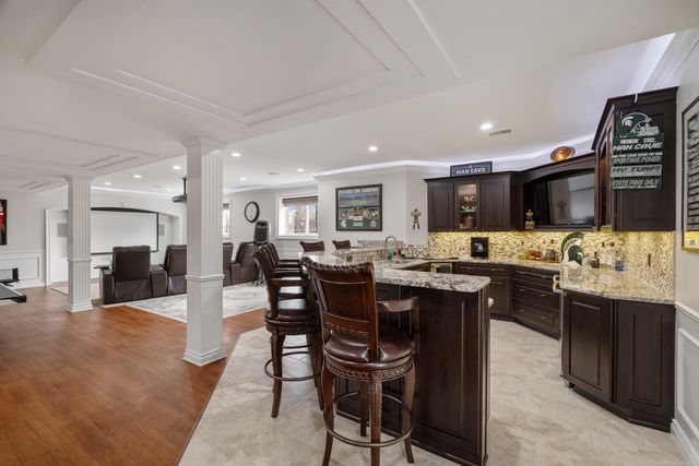 56434 Ken Charles Drive, Shelby Twp, MI 48316