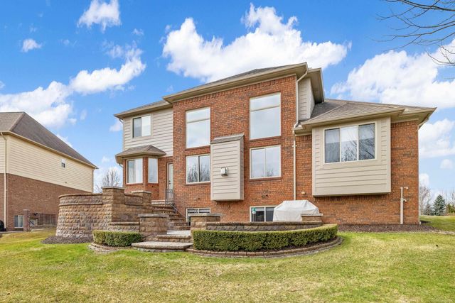 56434 Ken Charles Drive, Shelby Twp, MI 48316