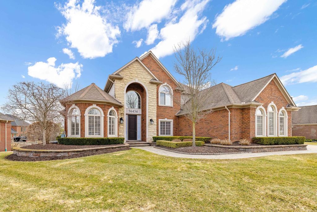 56434 Ken Charles Drive, Shelby Twp, MI 48316