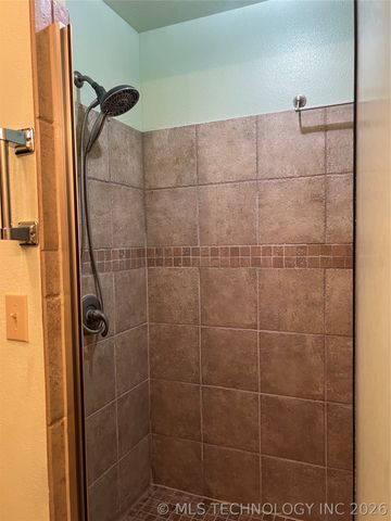 2207 Hospital Road, Healdton, OK 73438