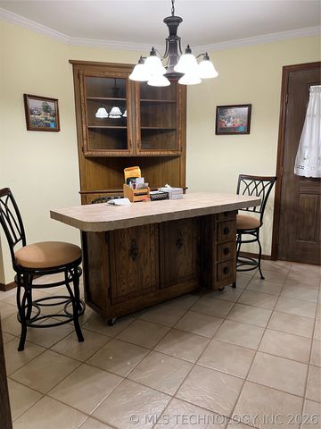 2207 Hospital Road, Healdton, OK 73438