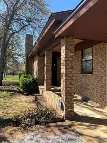 2207 Hospital Road, Healdton, OK 73438