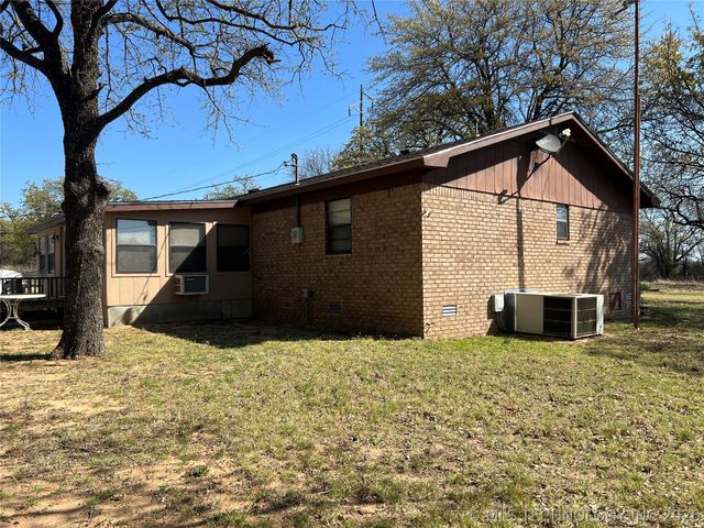 2207 Hospital Road, Healdton, OK 73438