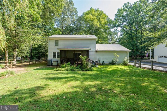 7400 WASHINGTON DR, King George, VA 22485