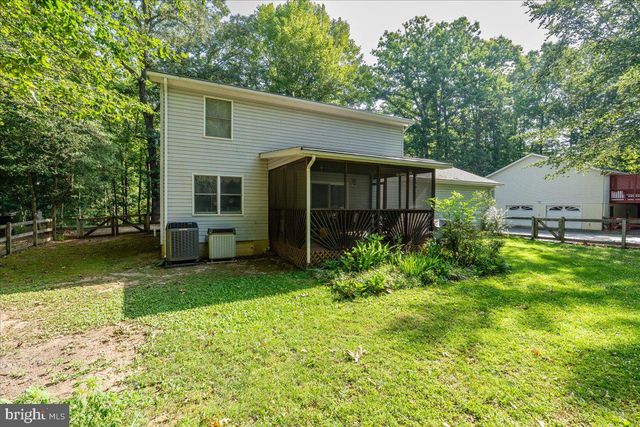 7400 WASHINGTON DR, King George, VA 22485