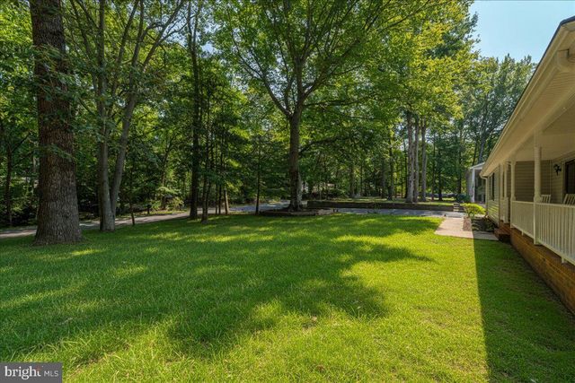 7400 WASHINGTON DR, King George, VA 22485