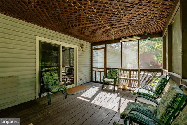 7400 WASHINGTON DR, King George, VA 22485
