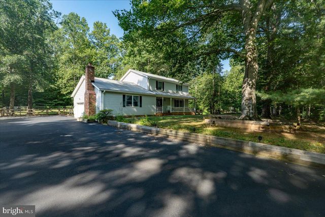 7400 WASHINGTON DR, King George, VA 22485