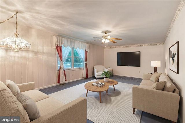 7400 WASHINGTON DR, King George, VA 22485
