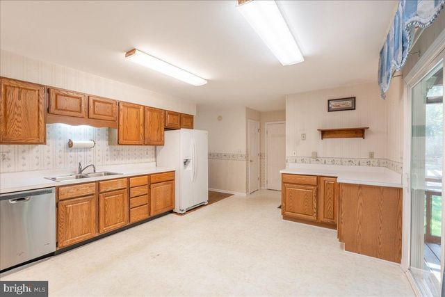 7400 WASHINGTON DR, King George, VA 22485
